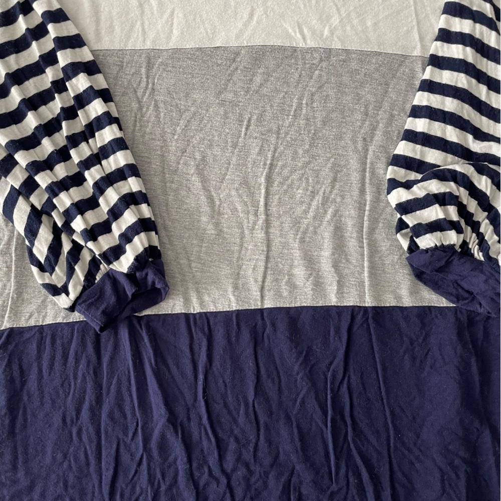 Color block top - Picture 4 of 4